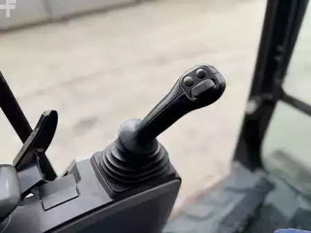 Rupsgraafmachines 2012 Caterpillar 323EL VA (40)