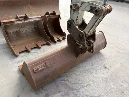 Mini-koparki 2017 Takeuchi TB230 (13)