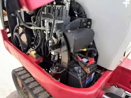Mini-koparki 2017 Takeuchi TB230 (24)