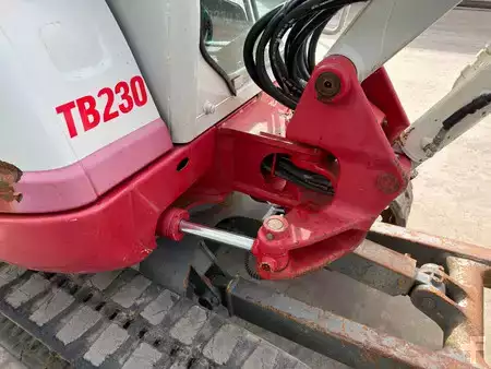 Mini-koparki 2017 Takeuchi TB230 (25)