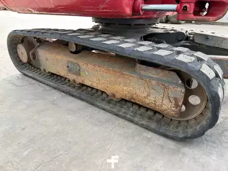 Mini-koparki 2017 Takeuchi TB230 (26)