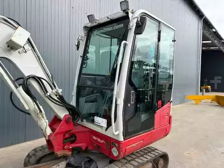 Mini-koparki 2017 Takeuchi TB230 (6)