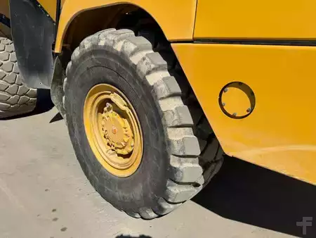 Knikdumpers 2018 Caterpillar 735 04A (10)