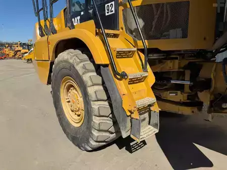 Knikdumpers 2018 Caterpillar 735 04A (11)