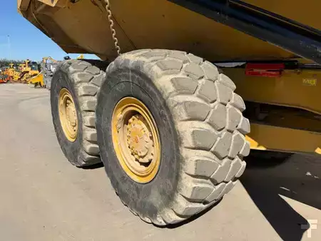 Knikdumpers 2018 Caterpillar 735 04A (9)