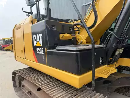 Rupsgraafmachines 2015 Caterpillar 320E L (5)