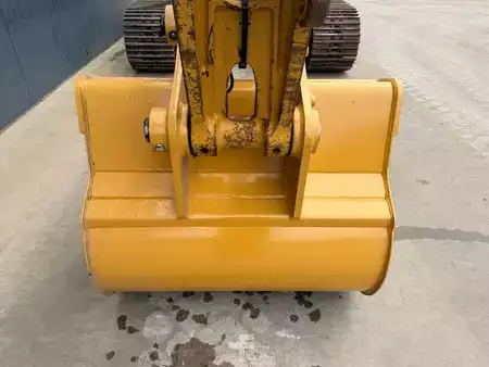 Telakaivinkoneet  2020 Caterpillar 320 07C | NEW UNDERCARRIAGE (13)
