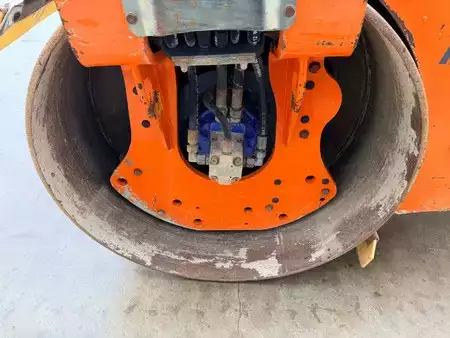 Tandemruller 2014 Hamm HD13 VV (25)