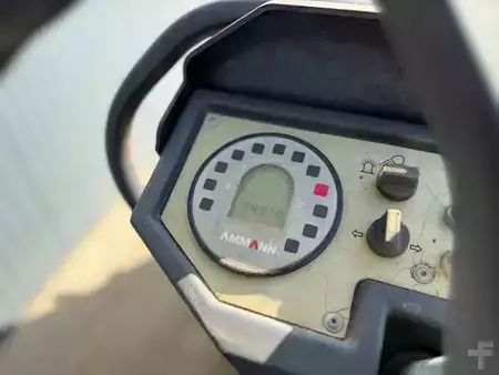 Tandemruller 2016 Ammann ARX45 (31)