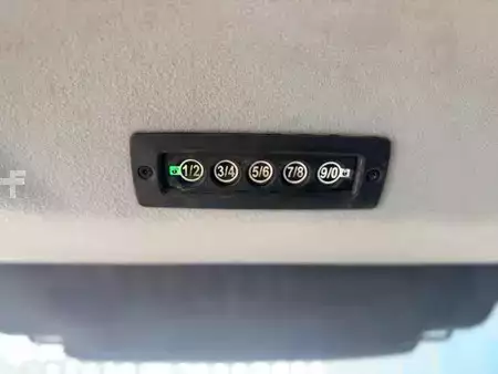 Pyöräkuormaajat 2016 Caterpillar 907M (11)