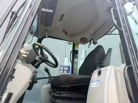 Pyöräkuormaajat 2016 Caterpillar 907M (14)