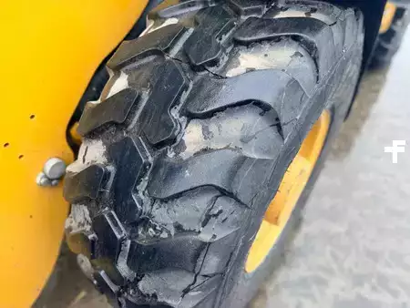 Pyöräkuormaajat 2016 Caterpillar 907M (19)