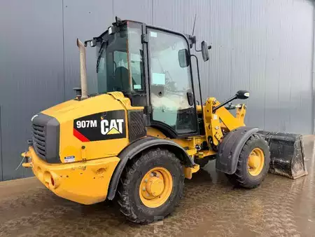 Pyöräkuormaajat 2016 Caterpillar 907M (2)