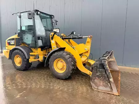 Pyöräkuormaajat 2016 Caterpillar 907M (31)