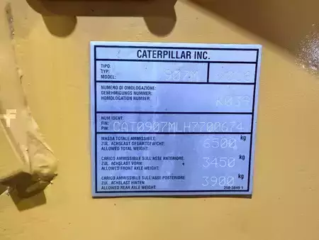 Pyöräkuormaajat 2016 Caterpillar 907M (5)
