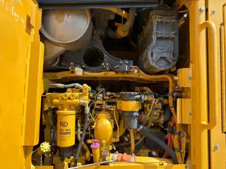 Grader 2011 Caterpillar 140M2 (28)
