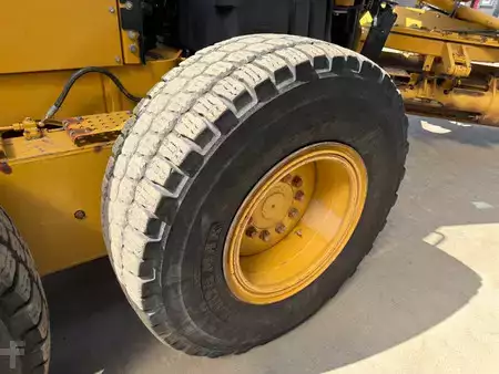 Grader 2011 Caterpillar 140M2 (34)