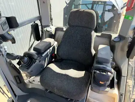 Grader 2011 Caterpillar 140M2 (36)