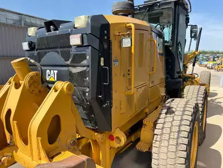 Grader 2011 Caterpillar 140M2 (5)