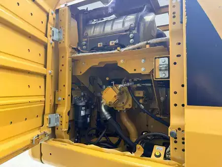 Escavadora de rastos 2018 Caterpillar 323 07A (11)