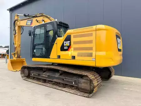 Escavadora de rastos 2018 Caterpillar 323 07A (2)