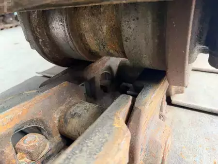 Escavadora de rastos 2018 Caterpillar 323 07A (33)