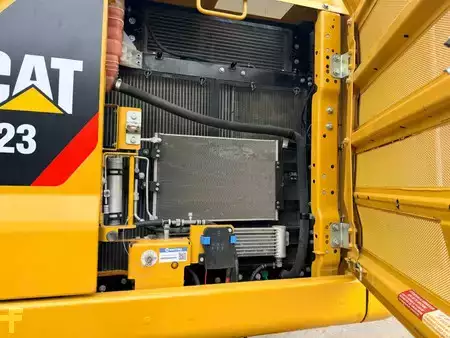 Escavadora de rastos 2018 Caterpillar 323 07A (38)