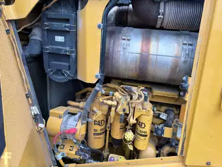 Buldożery 2017 Caterpillar D8T - CE document and TA2 Inspection available (30)