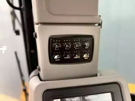 Buldożery 2017 Caterpillar D8T - CE document and TA2 Inspection available (38)