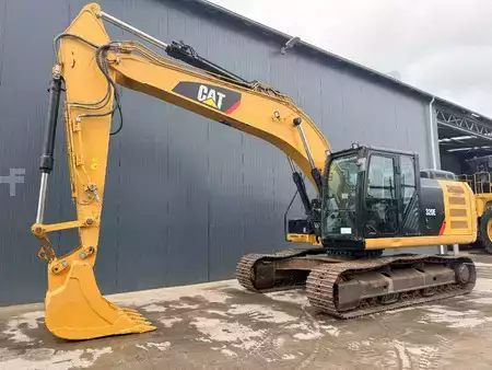 Pelles sur chenilles 2015 Caterpillar 320E L (1)