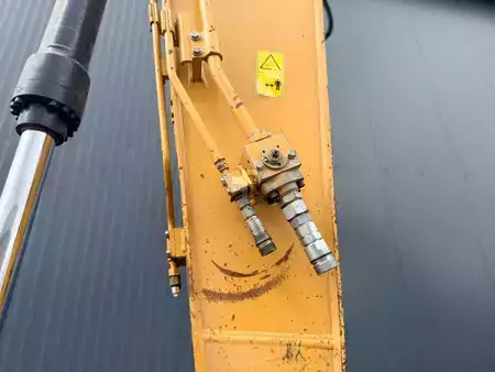 Pelles sur chenilles 2015 Caterpillar 320E L (11)