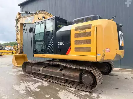 Pelles sur chenilles 2015 Caterpillar 320E L (18)