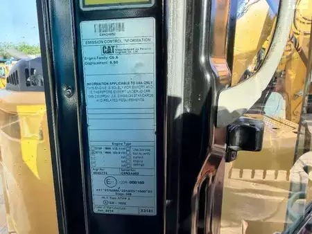 Pelles sur chenilles 2015 Caterpillar 320E L (2)