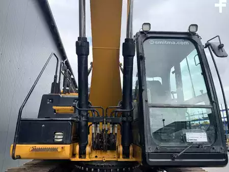 Pelles sur chenilles 2015 Caterpillar 320E L (28)