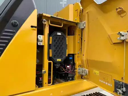 Excavadoras de cadenas 2020 Caterpillar 330 07B (6)