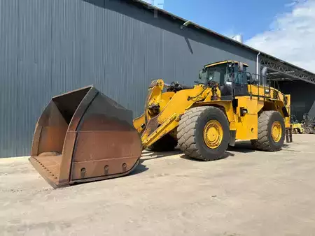 Carregadeira de rodas 2019 Caterpillar 988K (1)