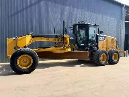 Grader 2014 Caterpillar 140M2 (10)