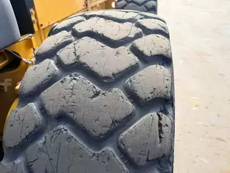 Grader 2014 Caterpillar 140M2 (22)