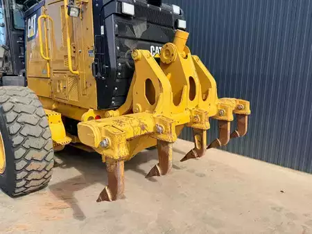 Grader 2014 Caterpillar 140M2 (27)