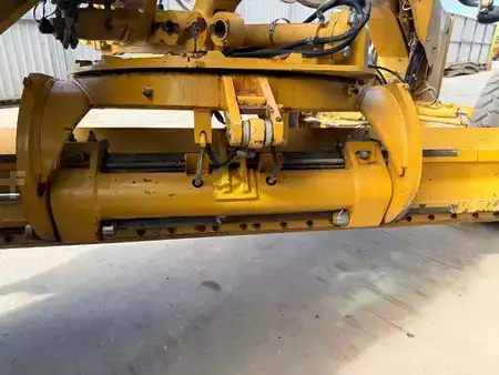 Grader 2014 Caterpillar 140M2 (36)