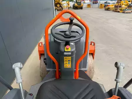 Compacteur tandem 2017 Hamm HD12 VV (12)