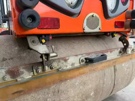 Compacteur tandem 2017 Hamm HD10 C VV (17)