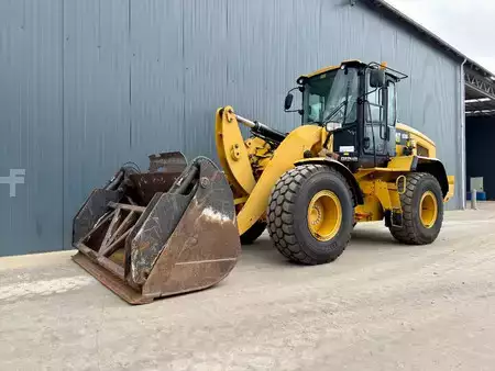 Wielladers 2014 Caterpillar 930K (1)