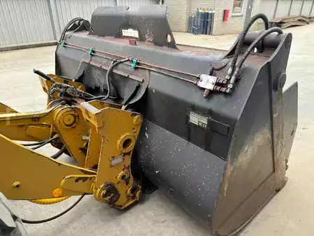 Wielladers 2014 Caterpillar 930K (28)