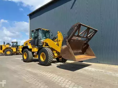 Wielladers 2014 Caterpillar 930K (3)