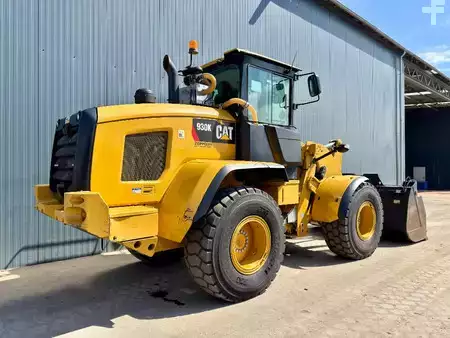 Wielladers 2014 Caterpillar 930K (33)