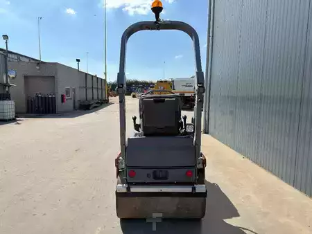 Tandemjyrät  2020 Dynapac CC1000 (4)