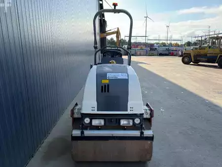 Tandemjyrät  2019 Dynapac CC1000 (12)