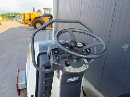 Tandemjyrät  2019 Dynapac CC1000 (14)