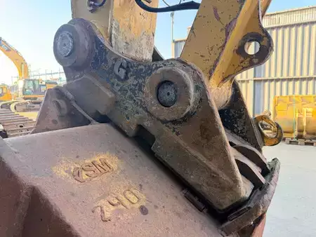 Excavadoras de cadenas 2016 Caterpillar 352F (23)